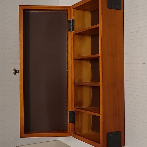 Wood Watch / Jewelry Box - Picture 10 of 16